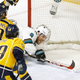 Illustration for article titled The Sharks Thought They Got Screwed On Joe Pavelskis No-Goal